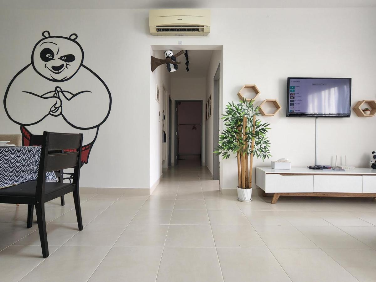 Netflix Panda House 3B2R Rimbayu Kota Kemuning With Atari Games Apartment Teluk Panglima Garang ภายนอก รูปภาพ