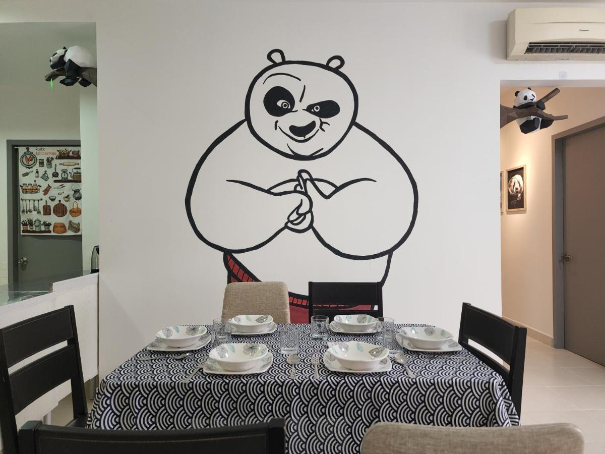 Netflix Panda House 3B2R Rimbayu Kota Kemuning With Atari Games Apartment Teluk Panglima Garang ภายนอก รูปภาพ