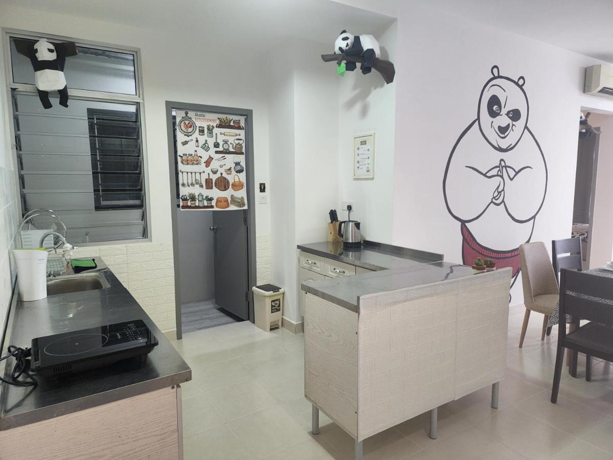 Netflix Panda House 3B2R Rimbayu Kota Kemuning With Atari Games Apartment Teluk Panglima Garang ภายนอก รูปภาพ